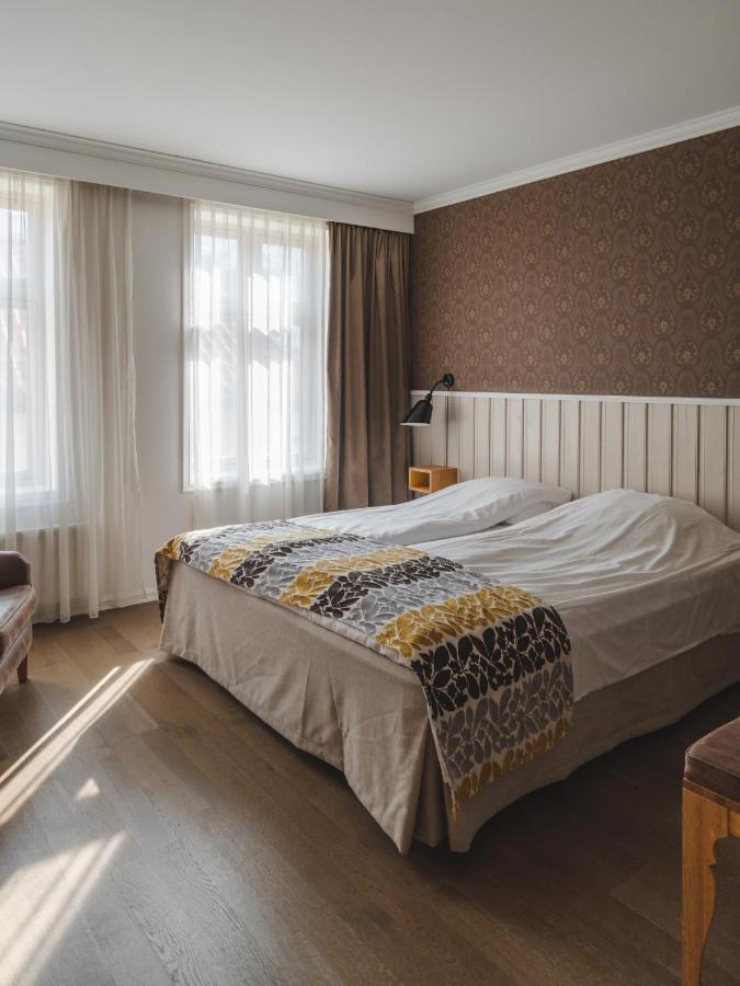 Grand Hotel