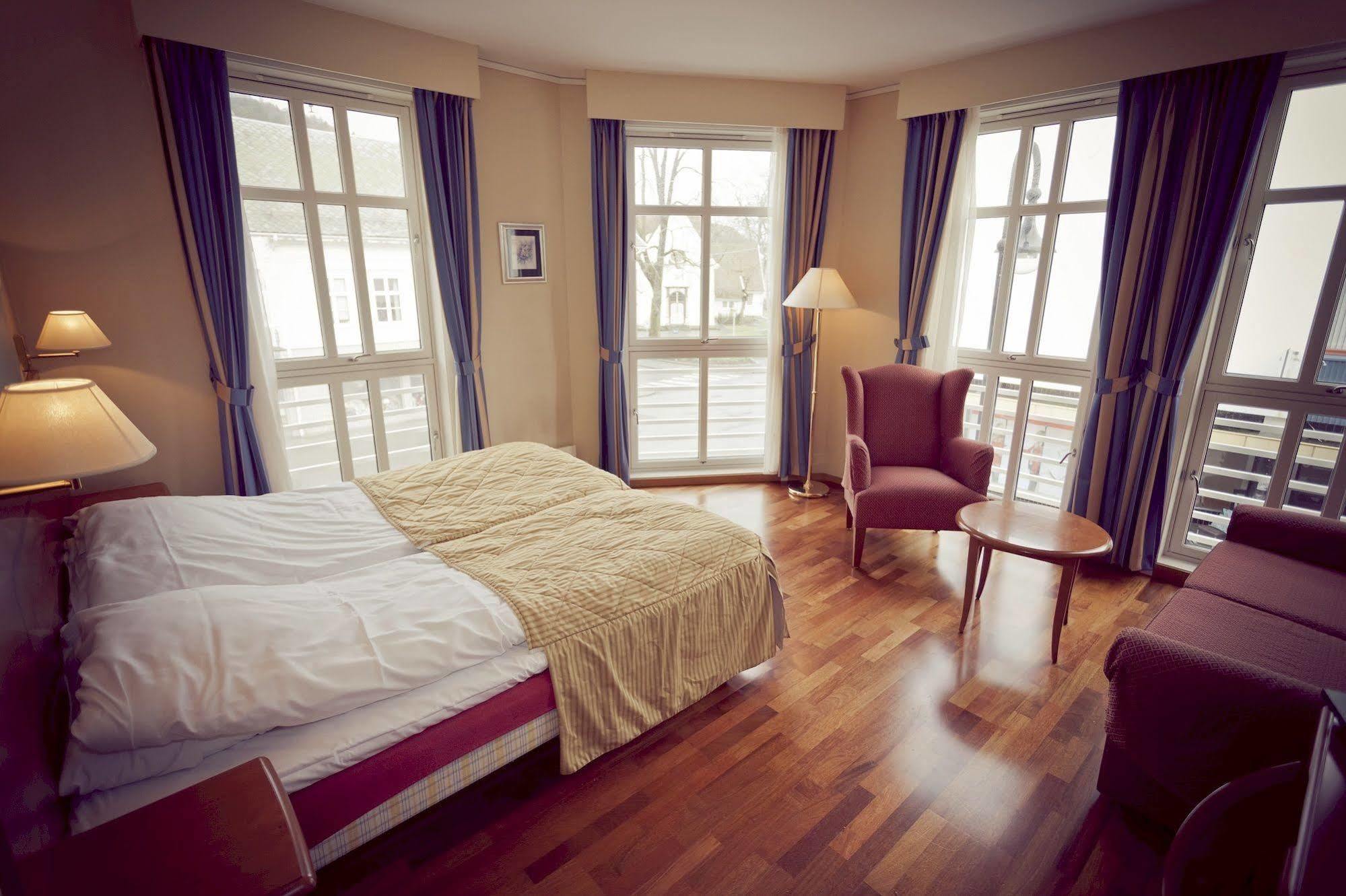 Hotel Grand